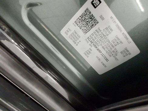 Used 2023 Buick Enclave Premium w/ LPO, Touring Package image 30