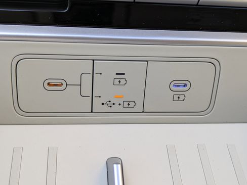 New 2026 Hyundai Santa Fe SE image 23