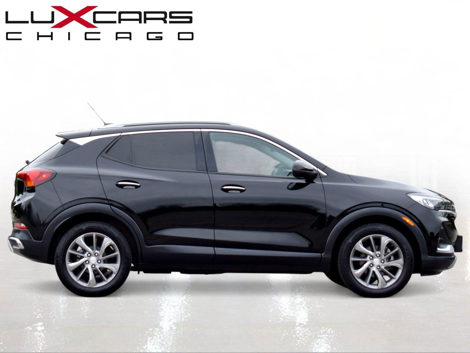 Used 2021 Buick Encore GX Essence w/ Experience Buick Package FWD image 8