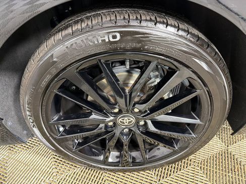 Used 2024 Toyota Camry XSE image 20