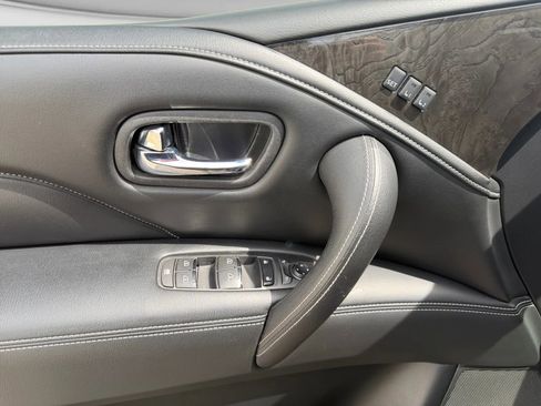 Used 2020 INFINITI QX80 Luxe w/ Proassist Package image 14