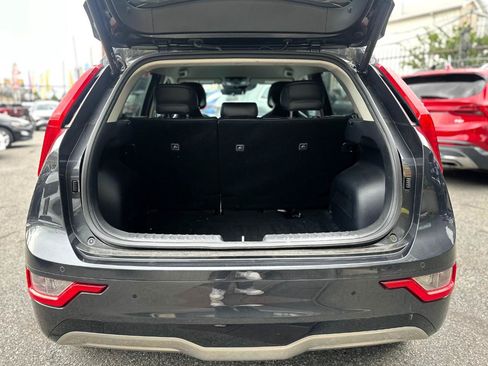Used 2023 Kia Niro Wind FWD image 6