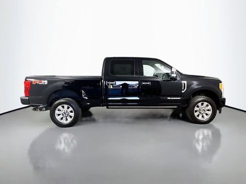 Used 2018 Ford F350 Platinum w/ Platinum Ultimate Package AWD/4WD image 8