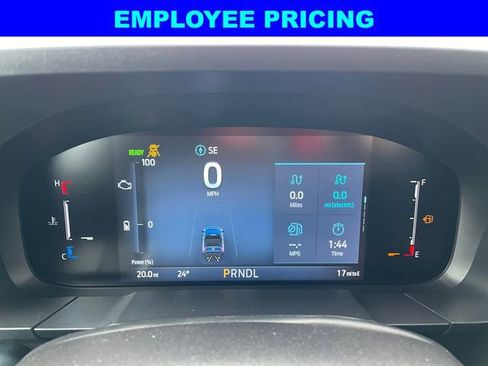 New 2026 Ford Maverick XL w/ Equipment Group 101A AWD/4WD image 2
