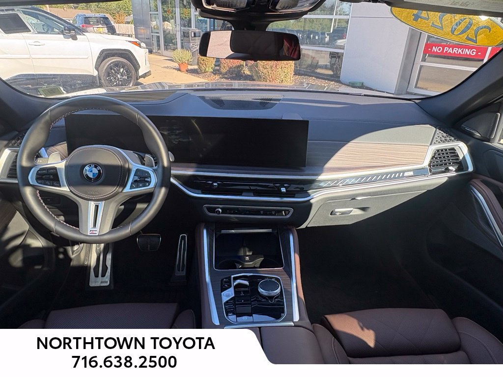 Used 2024 BMW X6 M60i AWD/4WD image 26