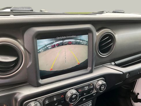 Used 2022 Jeep Wrangler Unlimited Sport AWD/4WD image 26