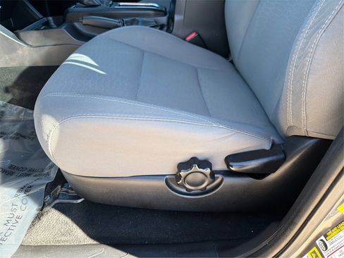 Used 2017 Toyota Tacoma SR w/ SR Convenience Package image 19