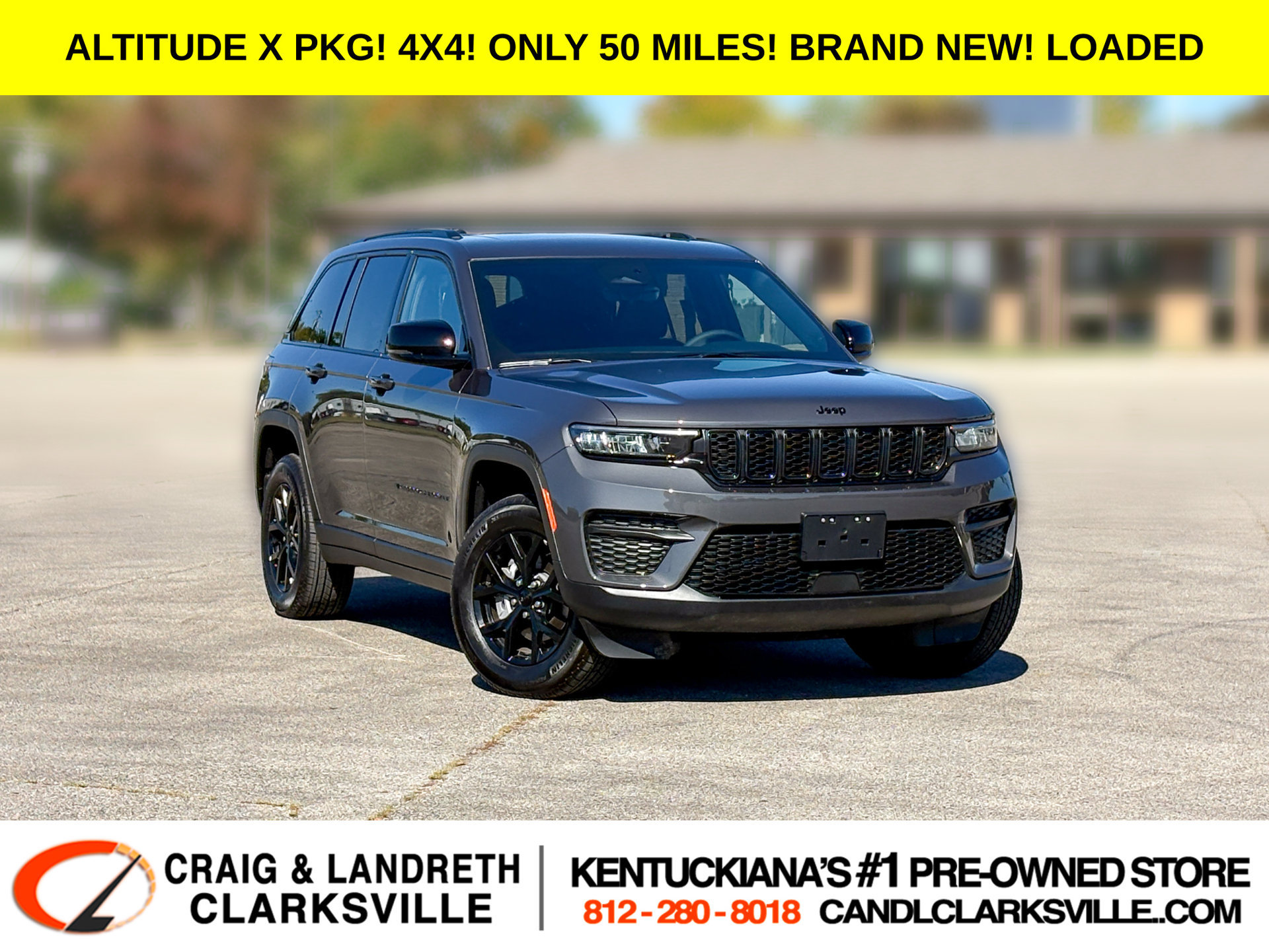 Used 2025 Jeep Grand Cherokee Altitude AWD/4WD image 1