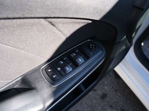 Used 2020 Dodge Charger Scat Pack w/ Driver Convenience Group image 18