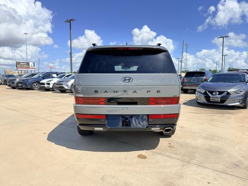 Used 2024 Hyundai Santa Fe Calligraphy AWD/4WD image 6