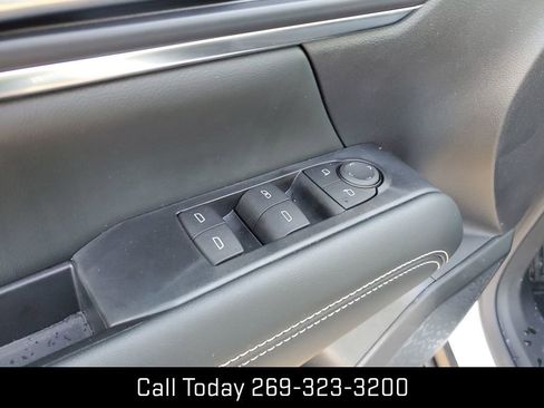 New 2025 GMC Terrain Elevation image 22