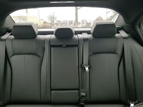 Used 2024 Alfa Romeo Giulia Ti image 31