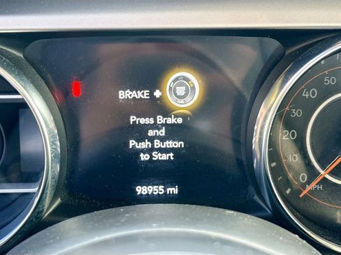 Used 2021 Jeep Wrangler Unlimited Sport AWD/4WD image 13