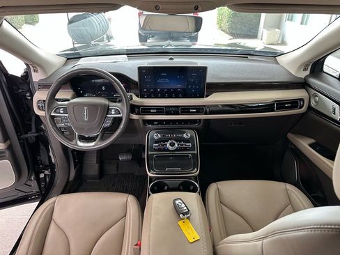 Used 2022 Lincoln Nautilus Reserve w/ Equipment Group 202A image 34