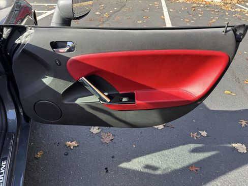 Used 2008 Saturn Sky Red Line image 12