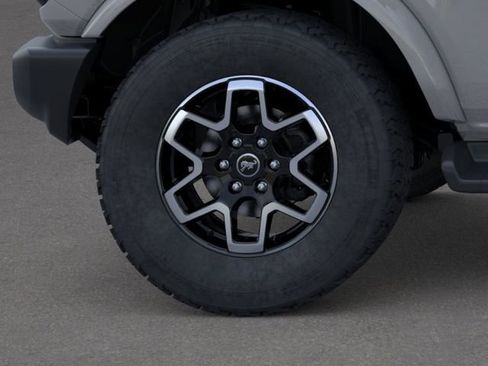 New 2026 Ford Bronco Outer Banks AWD/4WD image 21