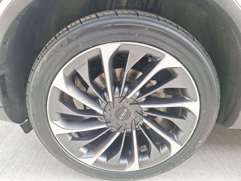 Used 2020 Lincoln Aviator Reserve w/ Equipment Group 202A image 28