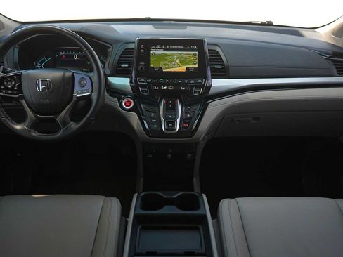 Used 2022 Honda Odyssey Touring image 10