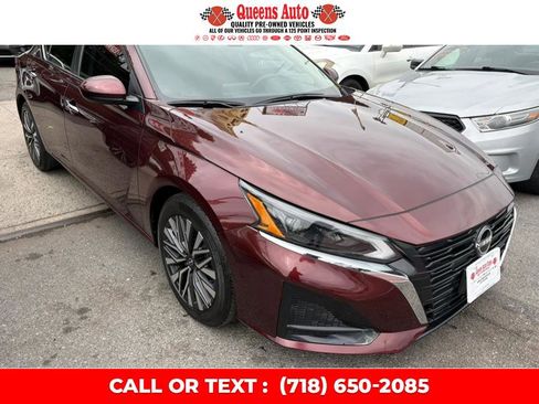 Used 2023 Nissan Altima 2.5 SV image 4