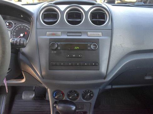 Used 2013 Ford Transit Connect XL image 18