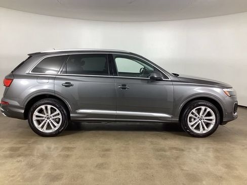Used 2025 Audi Q7 3.0T Premium Plus AWD/4WD image 5