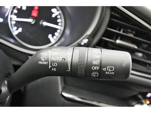 Certified 2025 MAZDA CX-30 AWD 2.5 S w/ Preferred Package image 17