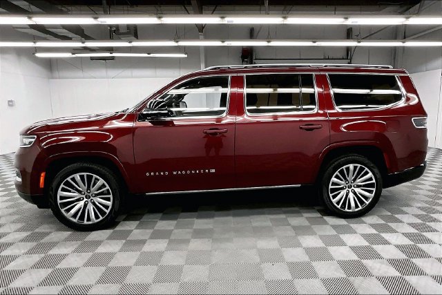 Used 2023 Jeep Grand Wagoneer Series III AWD/4WD image 14