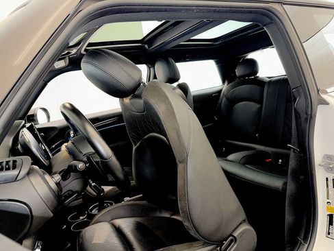 Used 2024 MINI Cooper S FWD image 21
