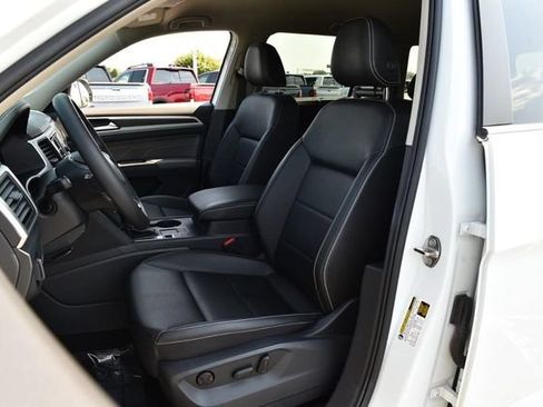 Used 2023 Volkswagen Atlas SE FWD image 18