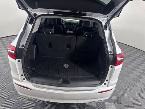 Used 2021 Buick Enclave Avenir image 14