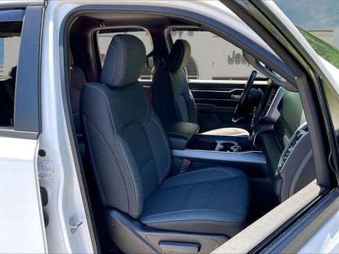 Used 2021 RAM 1500 Big Horn AWD/4WD image 7