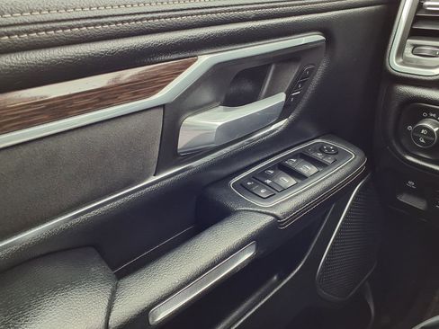Used 2020 RAM 1500 Laramie image 19