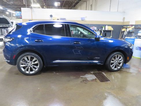 Used 2023 Buick Envision Avenir image 7