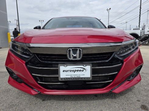 Used 2022 Honda Accord Sport image 3