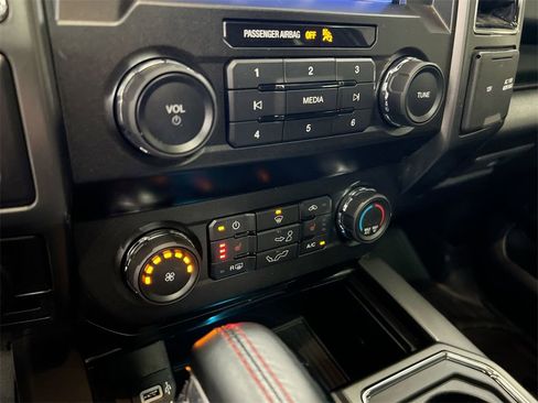 Used 2019 Ford F150 XLT w/ Equipment Group 302A Luxury image 16