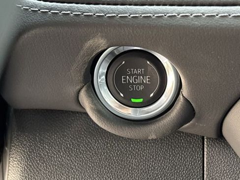 New 2026 Chevrolet Suburban LT w/ Comfort Package image 17