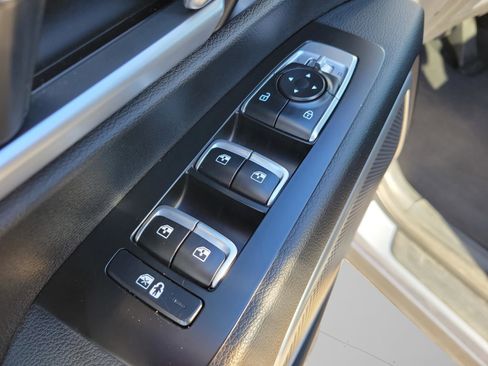 Used 2020 Kia Telluride S image 19