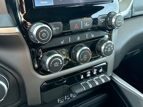 Used 2025 RAM 1500 Big Horn image 22