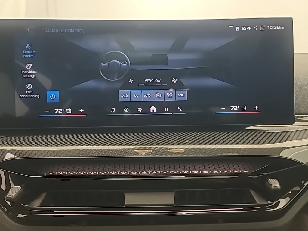 Used 2026 BMW M2 w/ Lighting Package RWD image 34