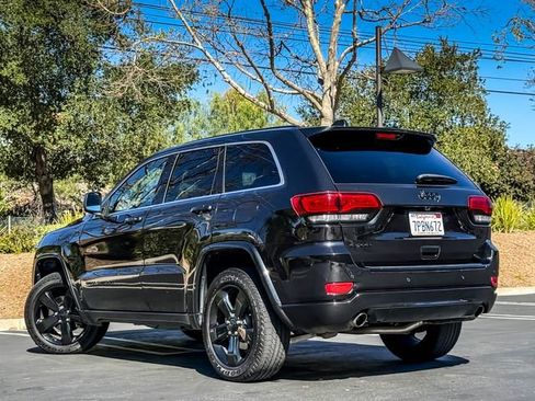 Used 2015 Jeep Grand Cherokee Altitude image 15