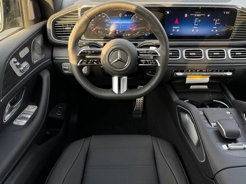 New 2026 Mercedes-Benz GLS 450 4MATIC image 12