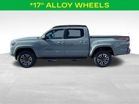 Used 2023 Toyota Tacoma TRD Sport image 7
