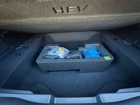 New 2026 Kia Niro EX image 13