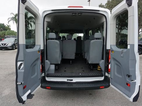 Used 2015 Ford Transit 350 XLT image 6