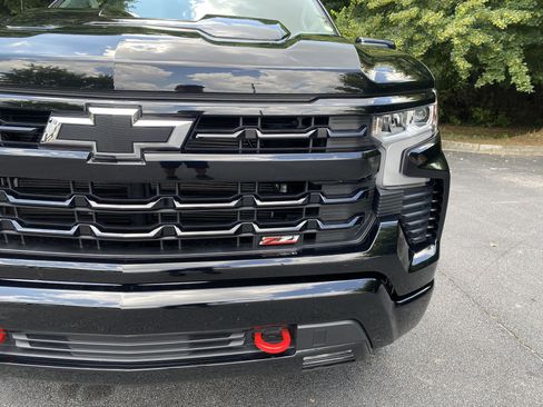 Used 2023 Chevrolet Silverado 1500 LT Trail Boss w/ Protection Package AWD/4WD image 13