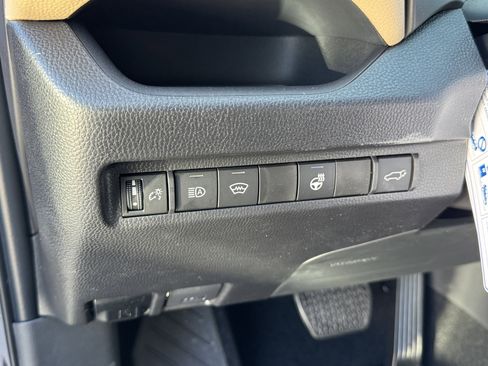 New 2025 Toyota RAV4 XLE Premium image 17
