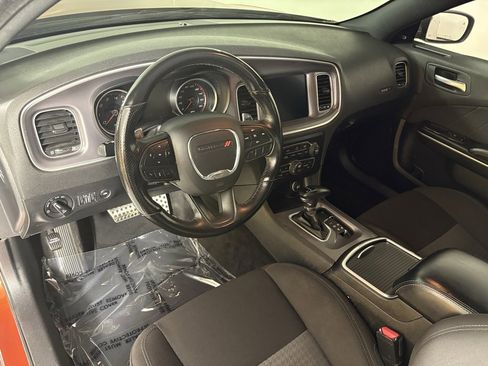 Used 2022 Dodge Charger Scat Pack w/ Driver Convenience Group image 22