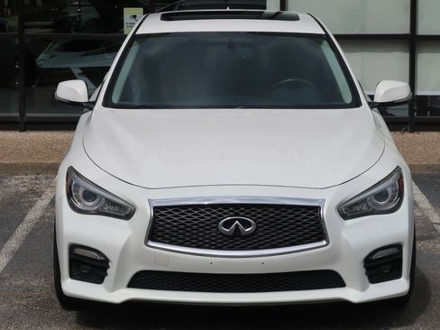 Used 2015 INFINITI Q50 w/ Navigation Package RWD image 3