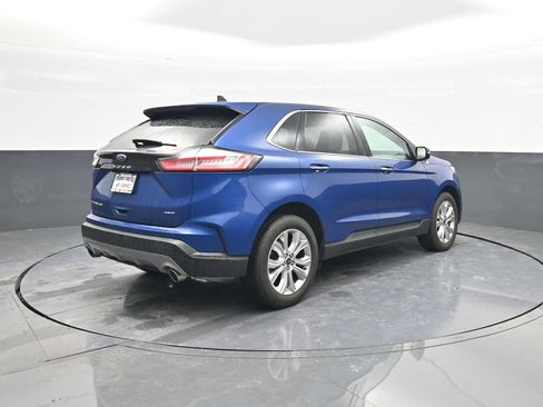 Used 2022 Ford Edge Titanium image 7