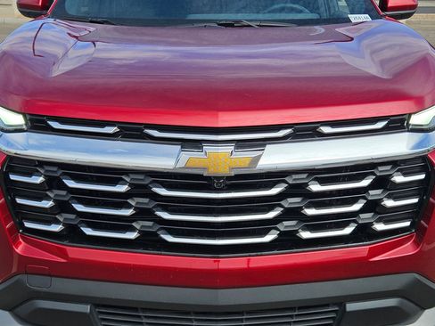 Used 2026 Chevrolet Equinox LT image 9